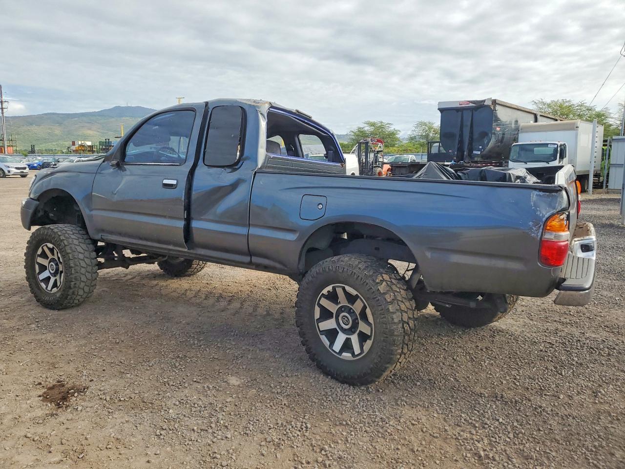 Toyota Tacoma Prerunner V6