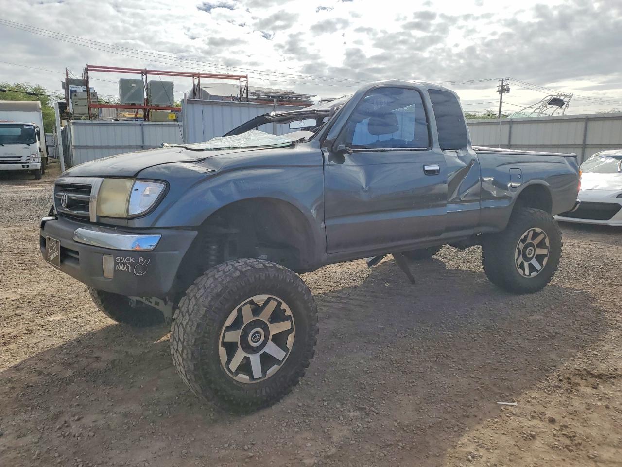 Salvage Toyota Tacoma Image
