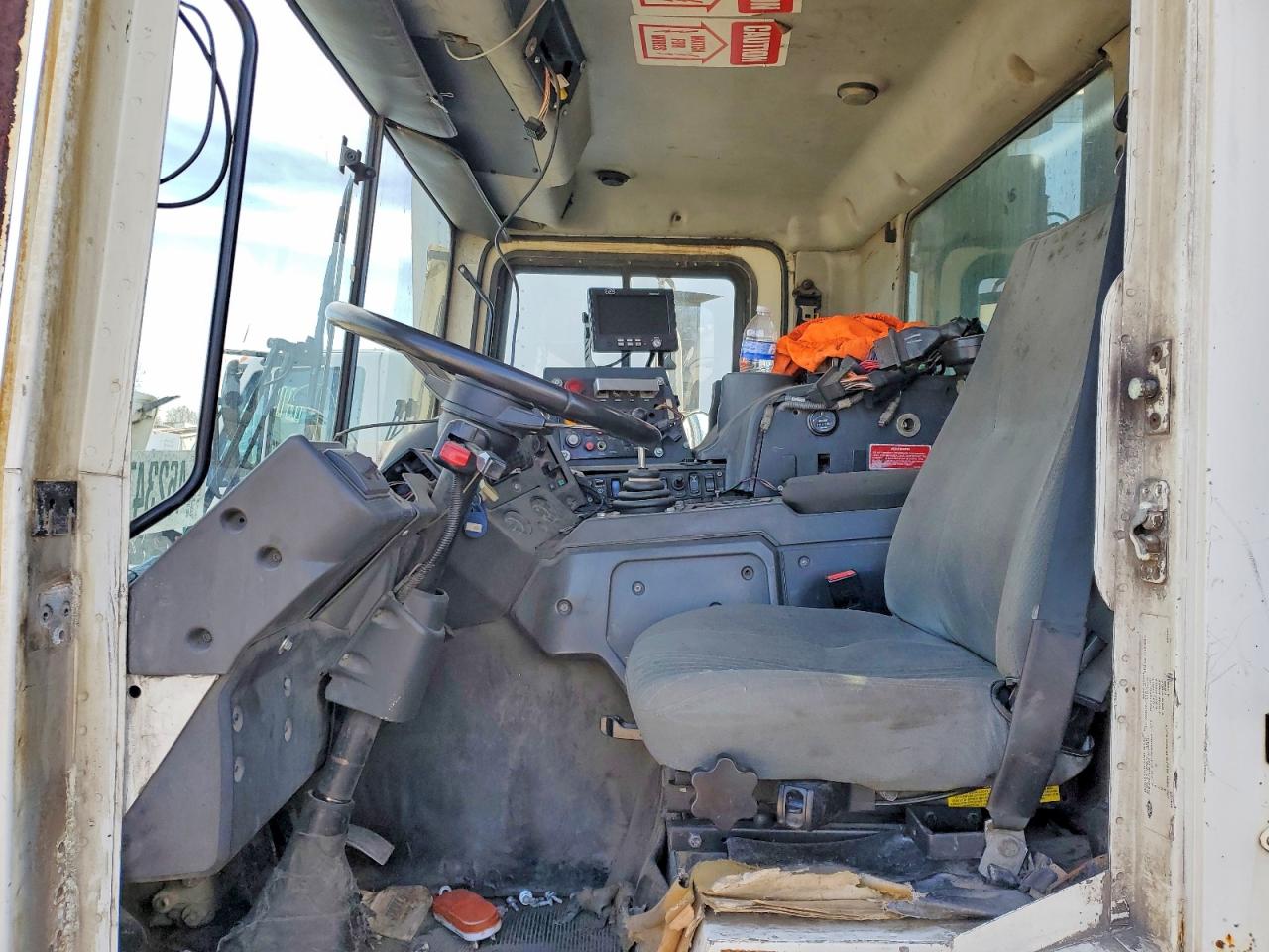 Mack Mru613