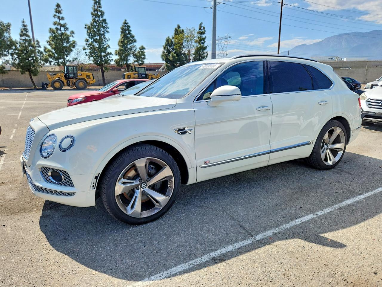 Salvage Bentley Bentayga Image
