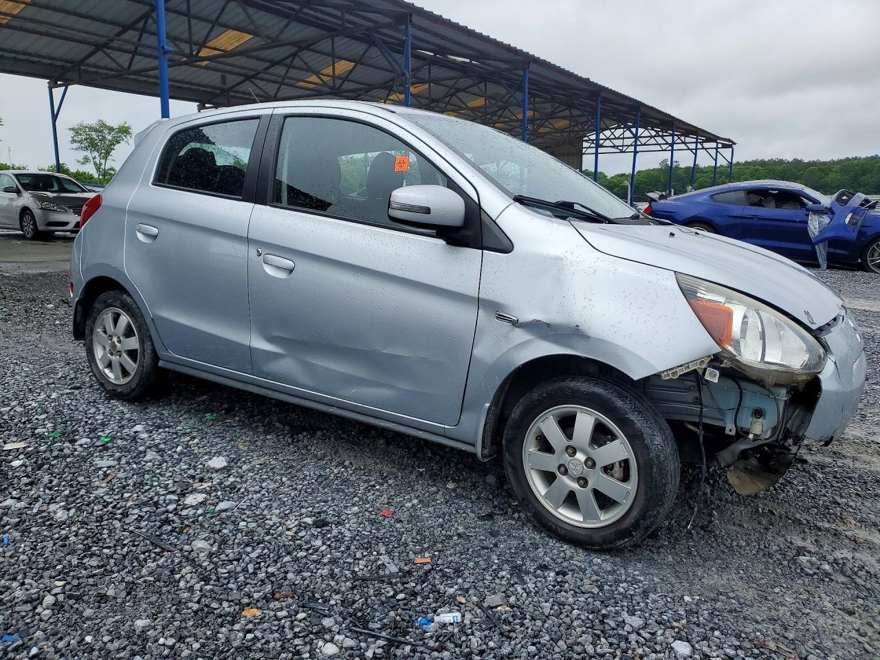 Mitsubishi Mirage Es