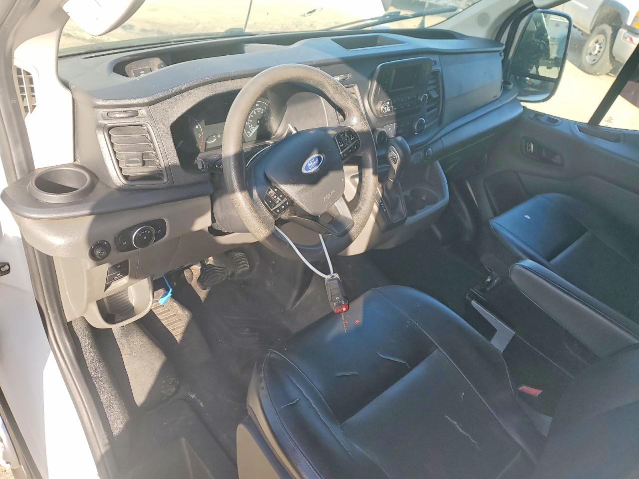 Ford Transit T-250