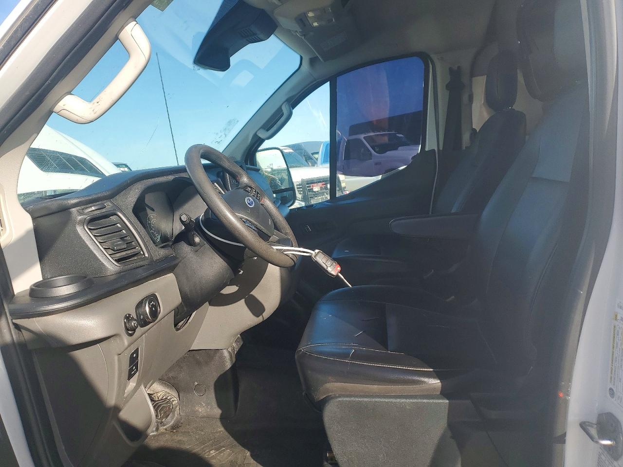 Ford Transit T-250