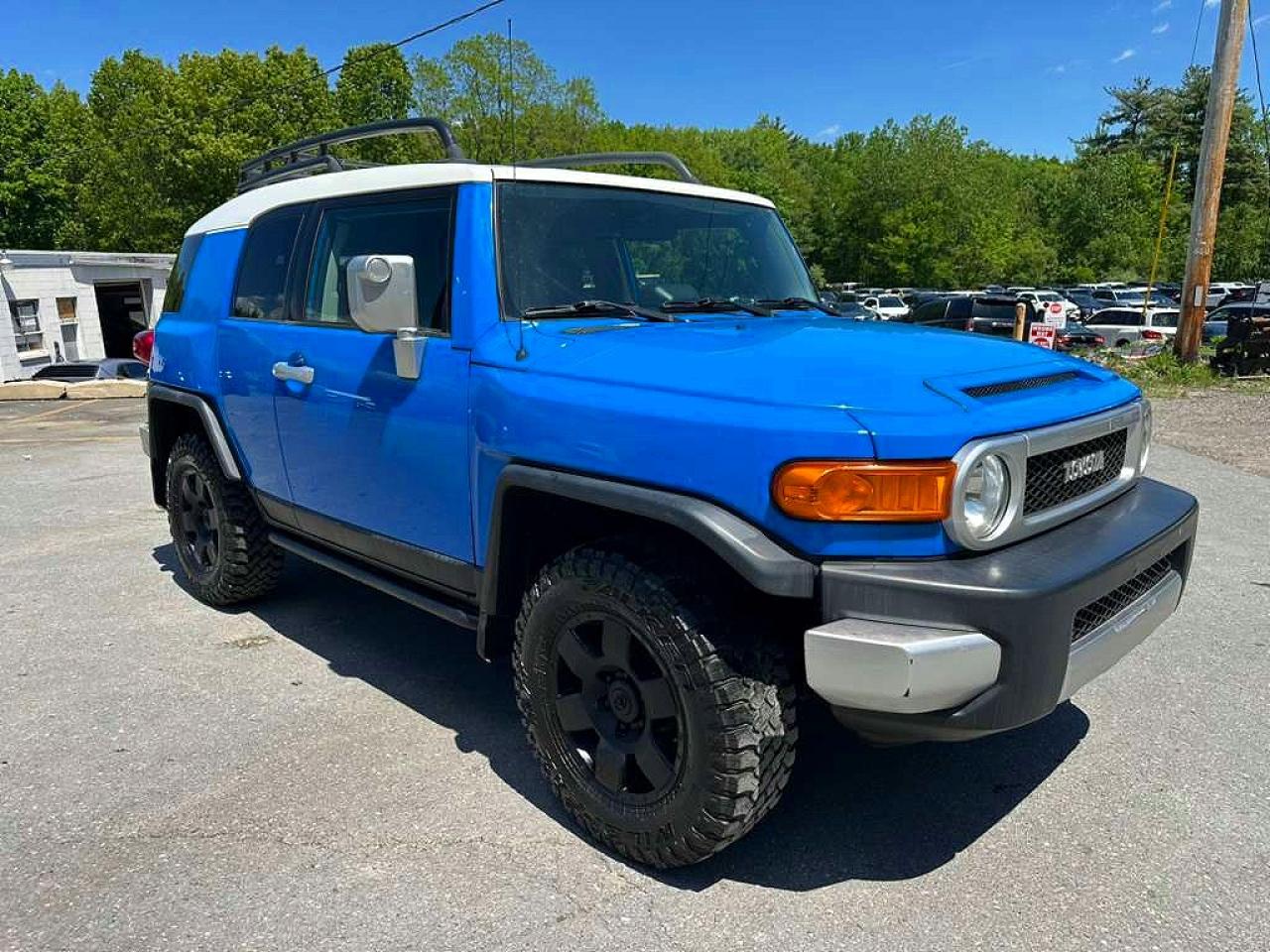 Toyota FJ Cruiser Base