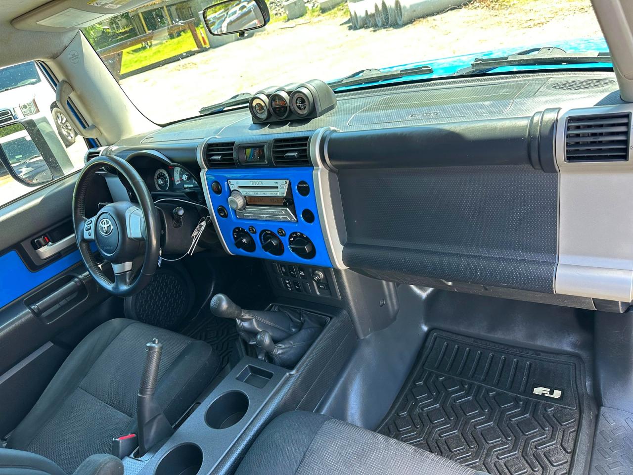 Toyota FJ Cruiser Base