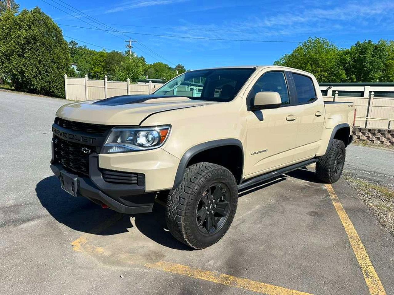 Salvage Chevrolet Colorado Image