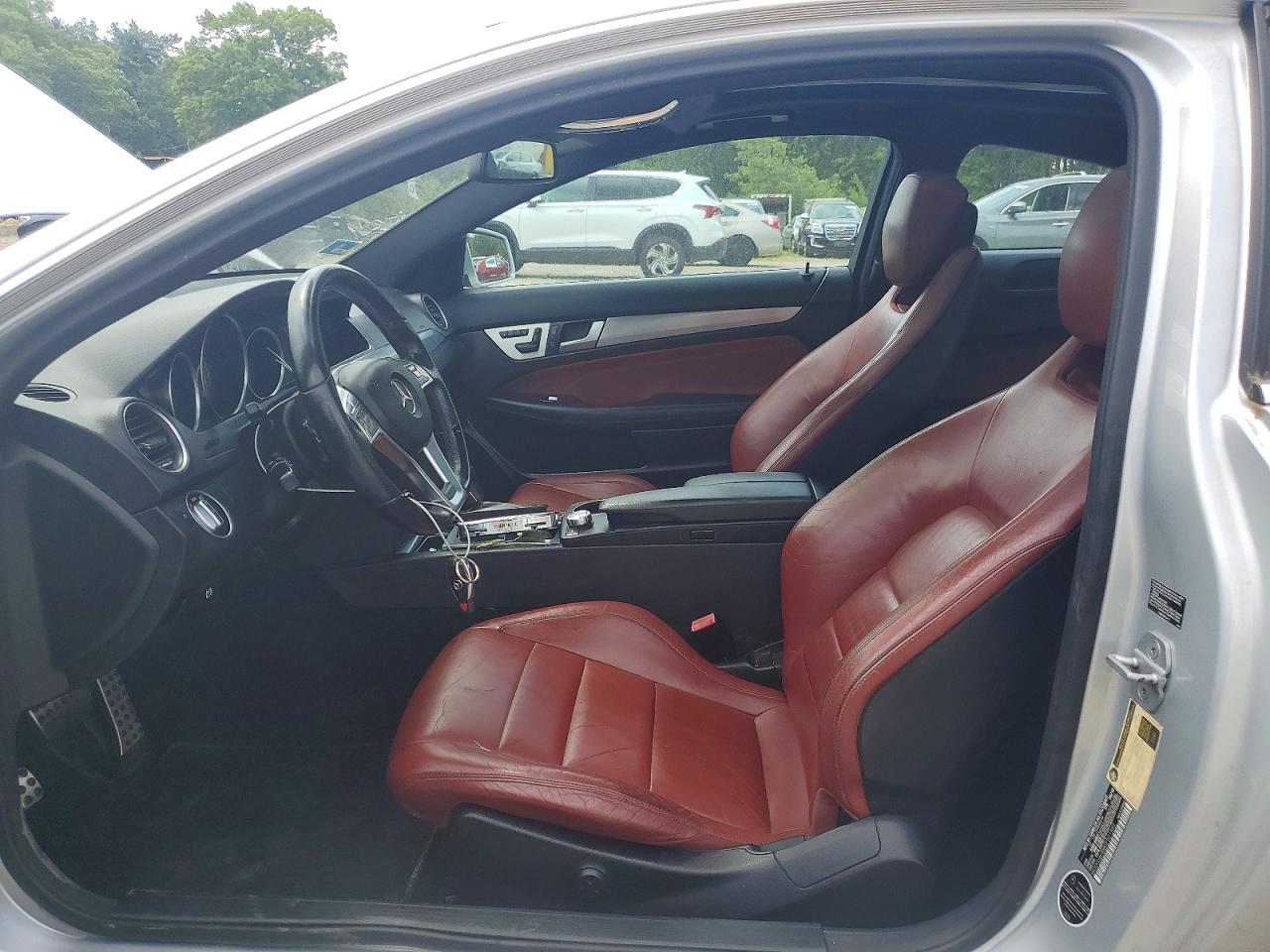Mercedes-Benz C-Class 250