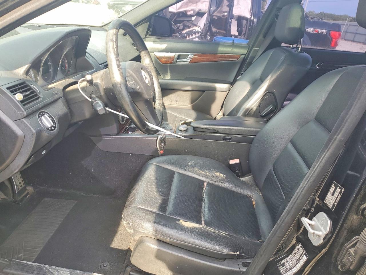Mercedes-Benz C-Class 300 4matic