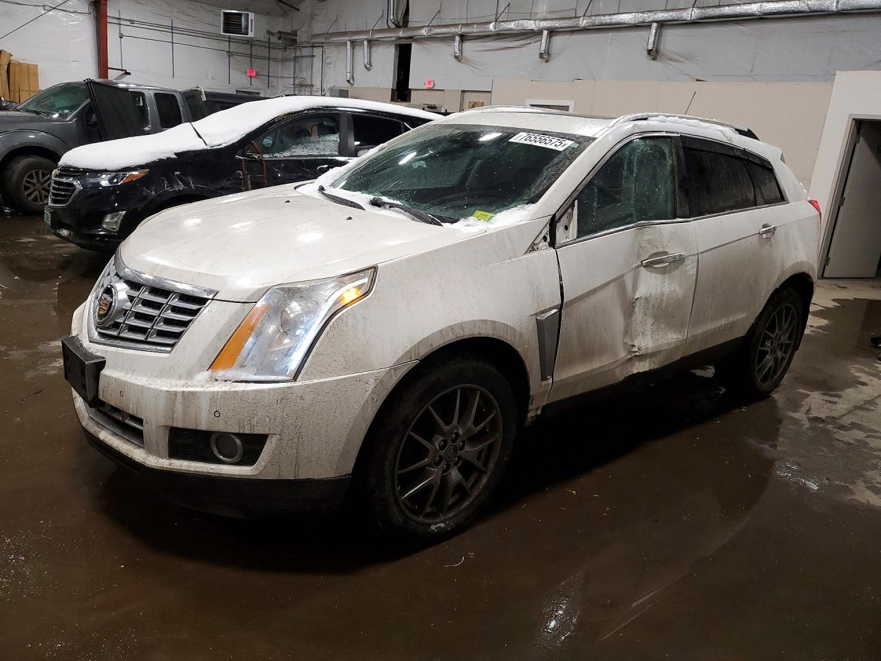 Salvage Cadillac SRX Image