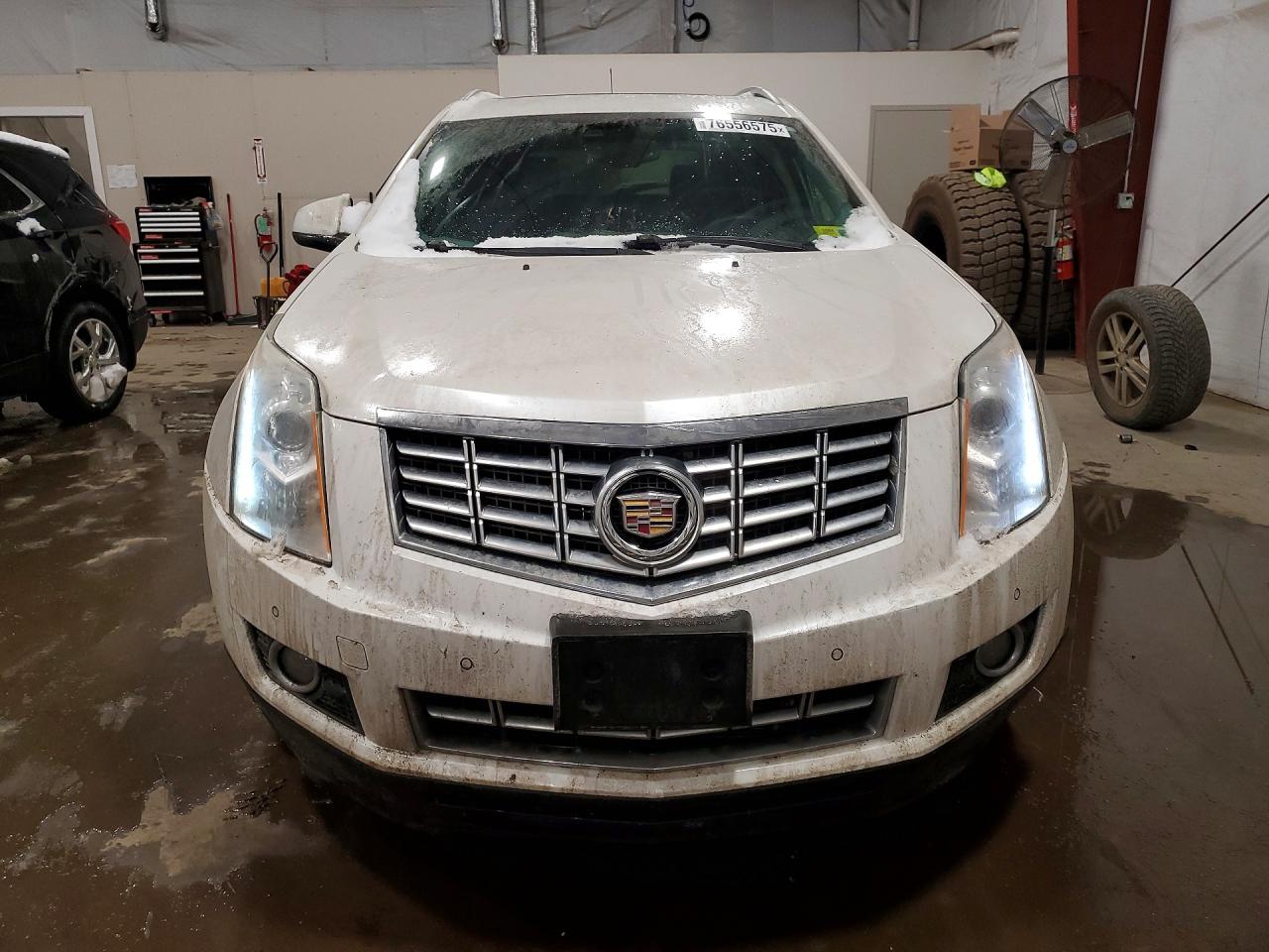 Cadillac SRX Premium Collection