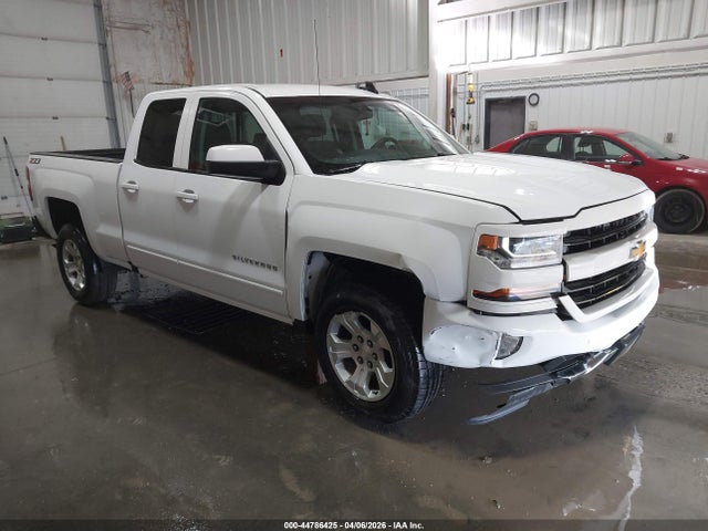 Salvage Chevrolet Silverado 1500 Image