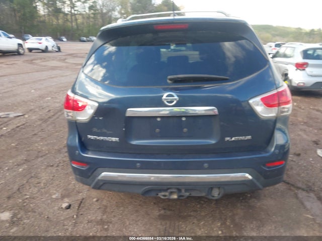 Nissan Pathfinder Platinum