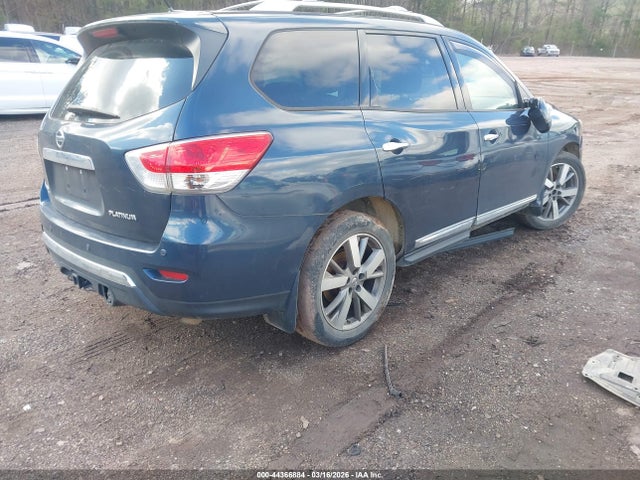 Nissan Pathfinder Platinum