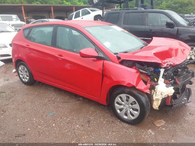 Salvage Hyundai ACCENT Image