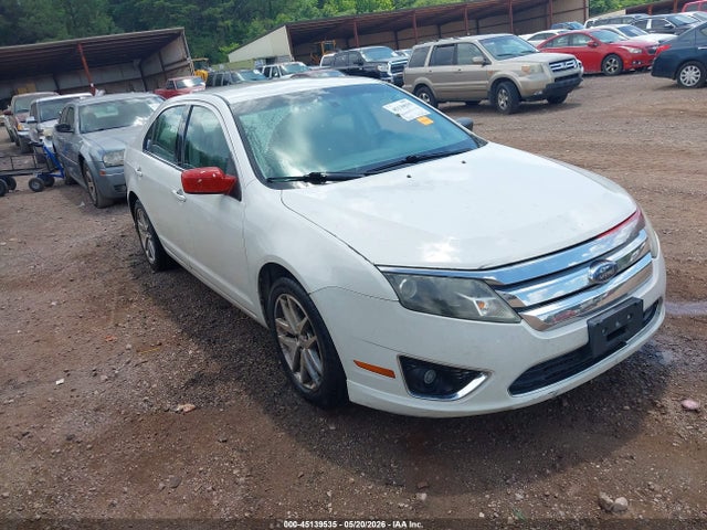 Salvage Ford Fusion Image