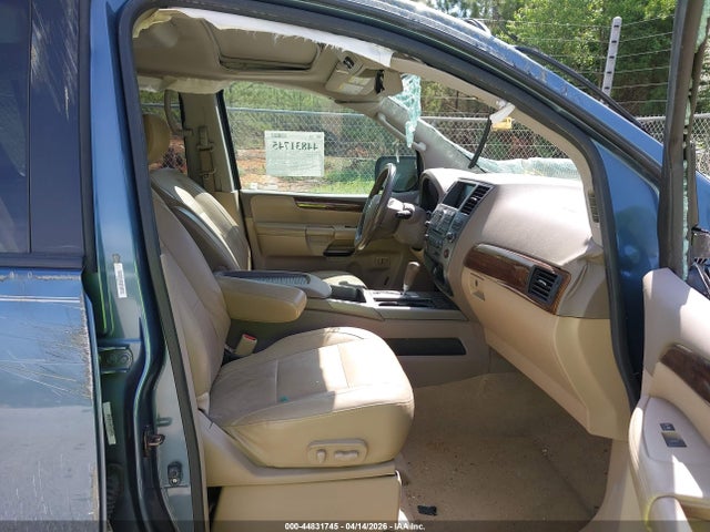Nissan Armada Platinum
