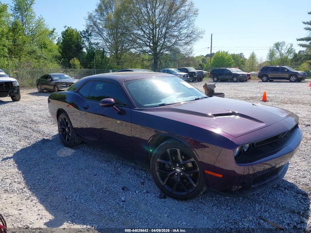 Salvage Dodge Challenger Image