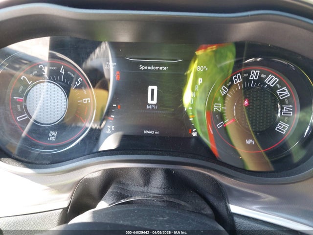 Dodge Challenger Sxt