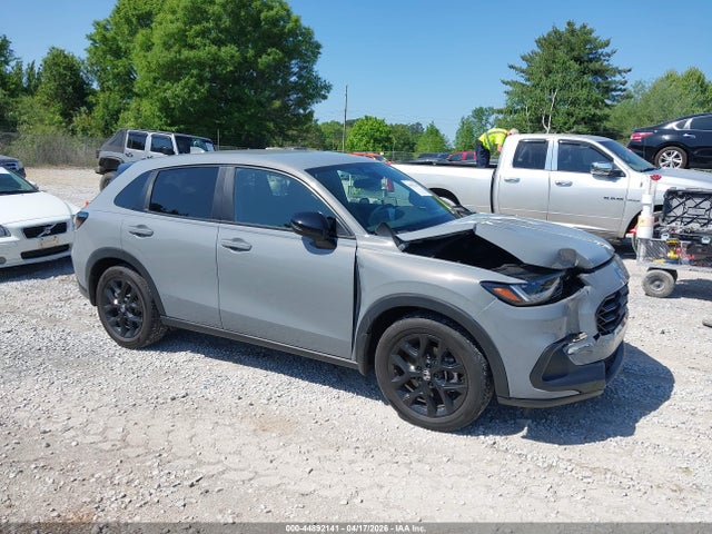 Salvage Honda HR-V Image