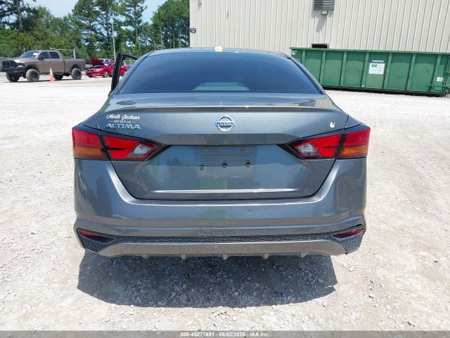 Nissan Altima S Fwd
