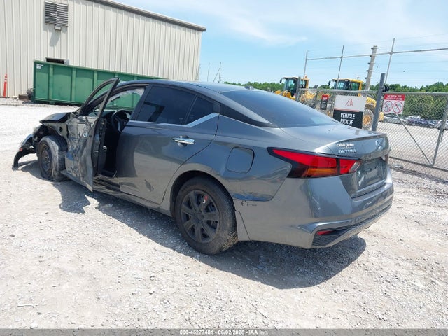 Nissan Altima S Fwd