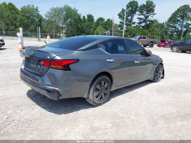 Nissan Altima S Fwd