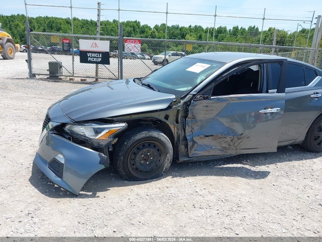 Nissan Altima S Fwd