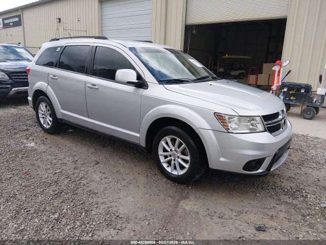 Salvage Dodge Journey Image