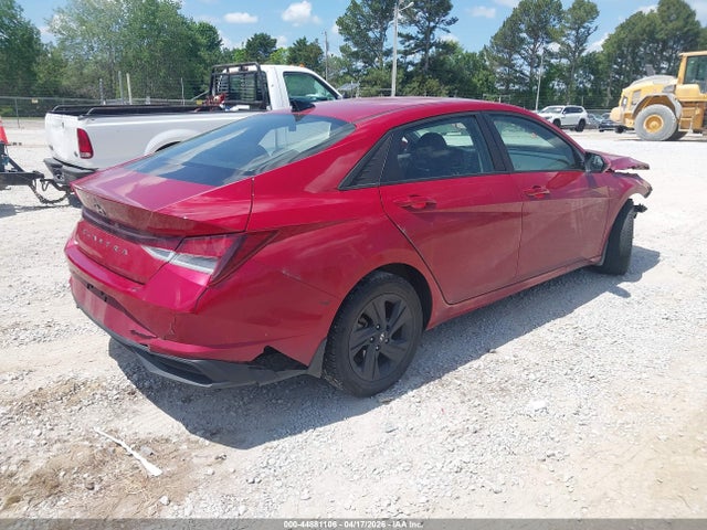 Hyundai ELANTRA Sel