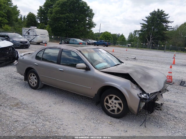 Salvage Nissan Maxima Image