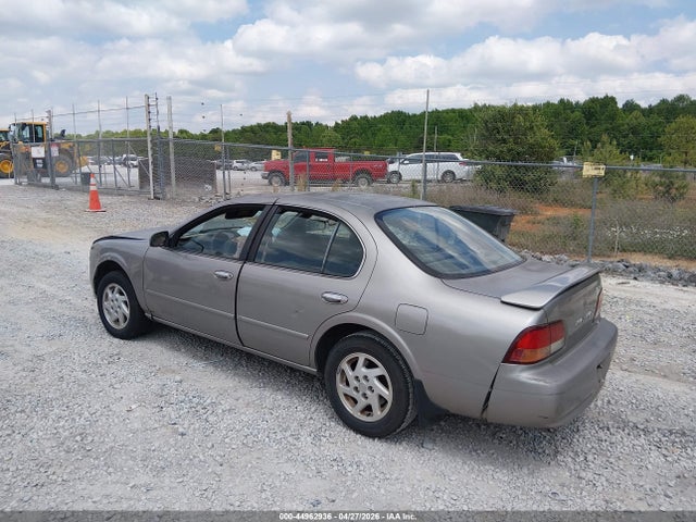 Nissan Maxima