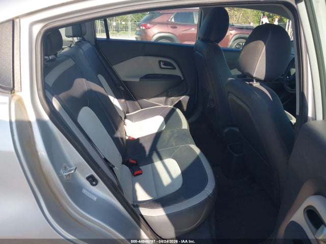 Kia Rio Lx