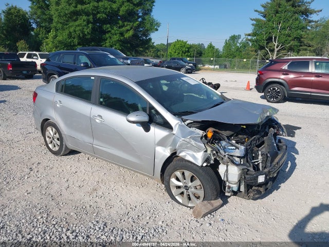 Salvage Kia Rio Image