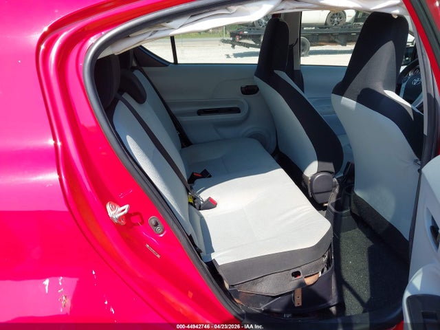 Toyota Prius c One