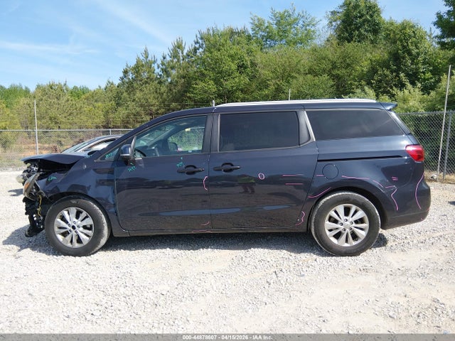 Kia Sedona Lx