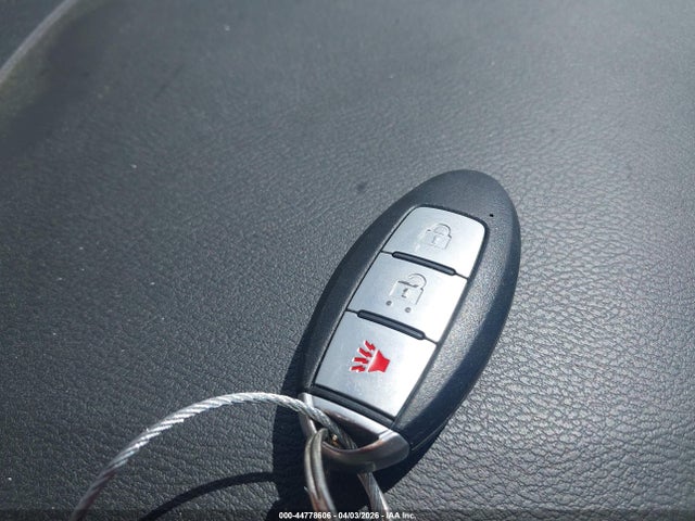 Nissan Kicks S Xtronic Cvt