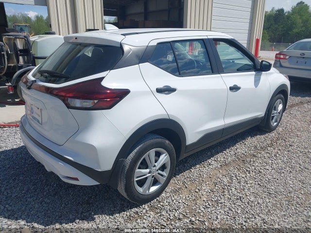 Nissan Kicks S Xtronic Cvt