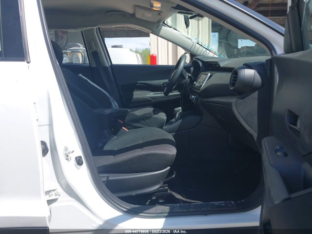 Nissan Kicks S Xtronic Cvt