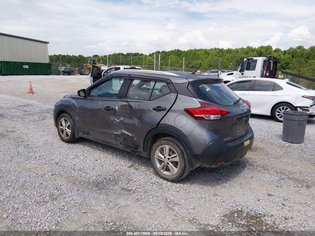 Nissan Kicks S