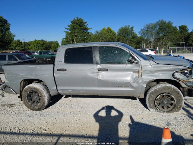 Toyota Tundra Sr5 5.7l V8