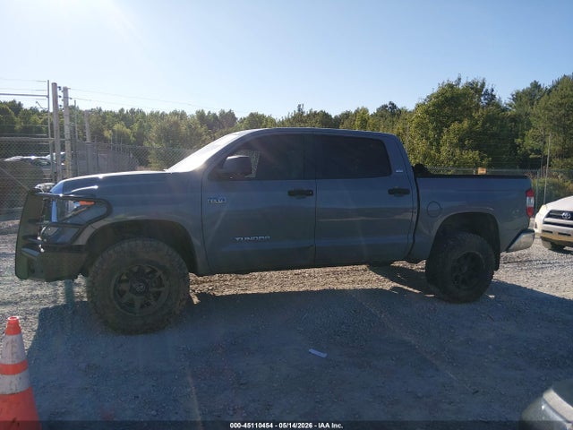 Toyota Tundra Sr5 5.7l V8