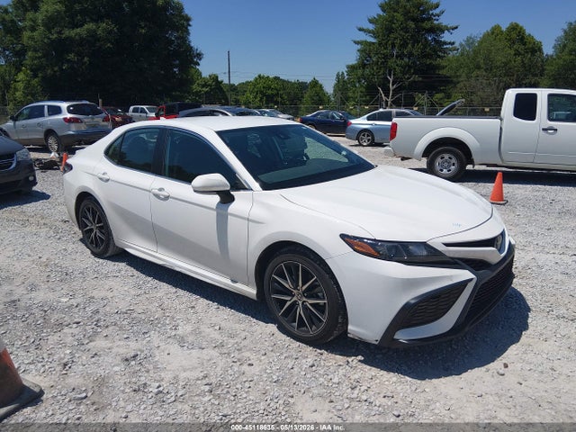 Salvage Toyota Camry Image