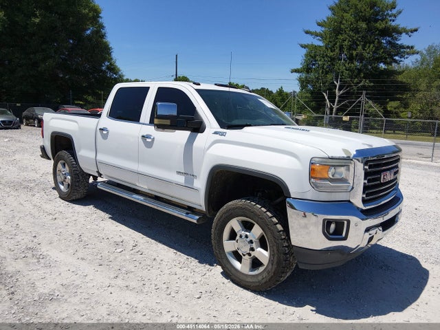 Salvage GMC Sierra 2500 Image