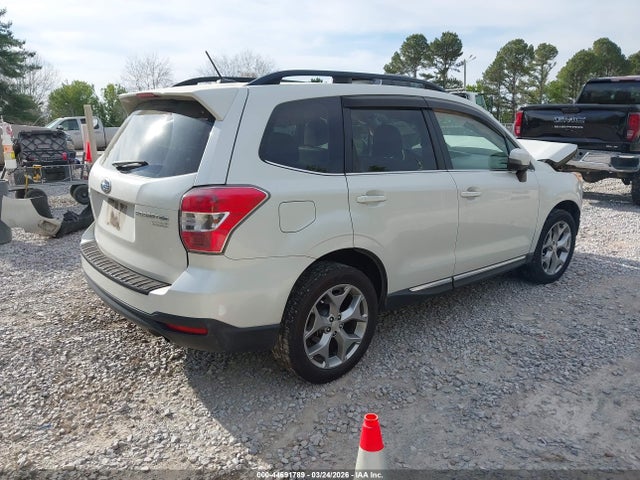 Subaru Forester 2.5i Touring