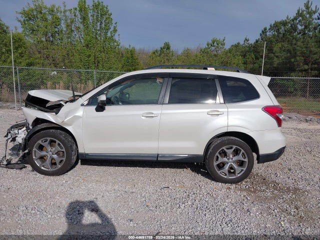 Subaru Forester 2.5i Touring