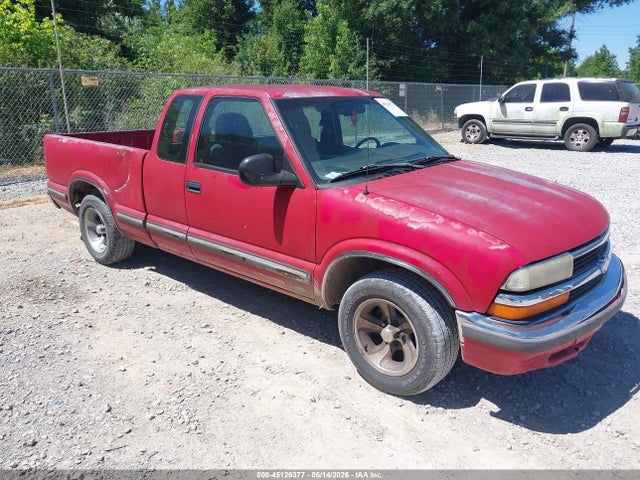Salvage Chevrolet S-10 Image