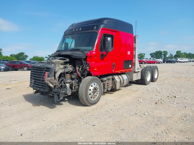 Freightliner Cascadia 113