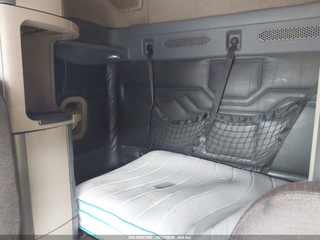 Freightliner Cascadia 113