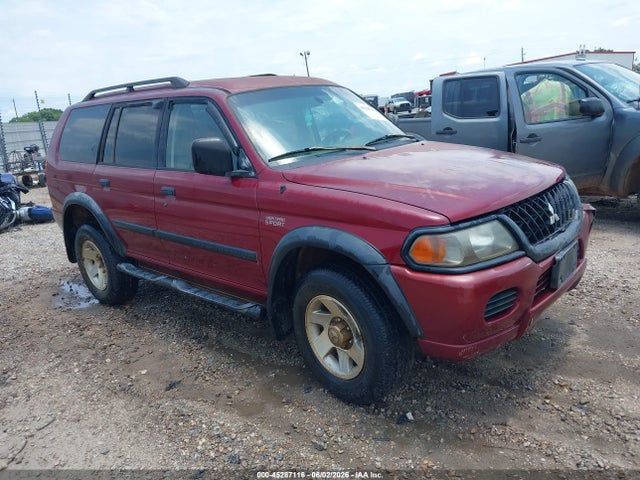 Salvage Mitsubishi Montero Sport Image