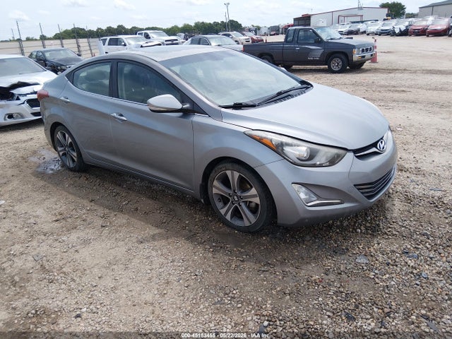 Salvage Hyundai ELANTRA Image